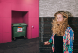 Book Closer Hochschule Hannover Design & Medien bureaubordeaux.com